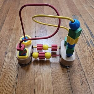 🍂 Melissa and Doug First Bead Maze